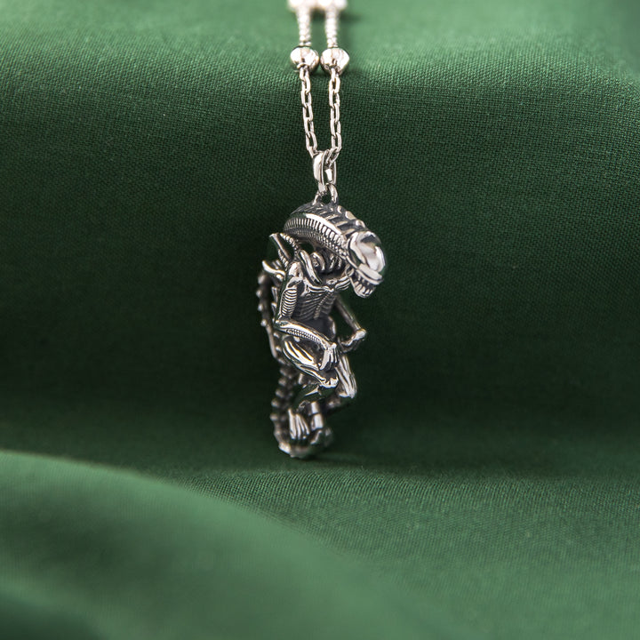 Alien X RockLove ALIEN Xenomorph Pendant