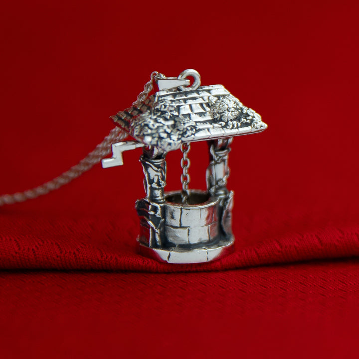 Disney X RockLove SNOW WHITE Articulated Wishing Well Pendant